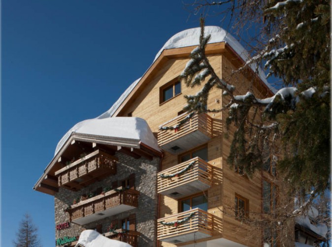 Waldhaus _Bettmeralp_AussenansichtWinter2